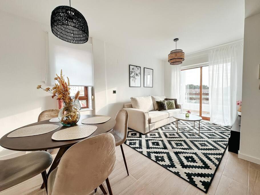 Precioso Apartamento Con Piscina Y Vistas 阿利坎特 外观 照片